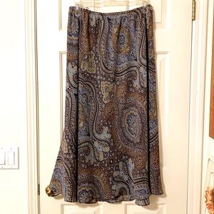 East 5th women’s skirt